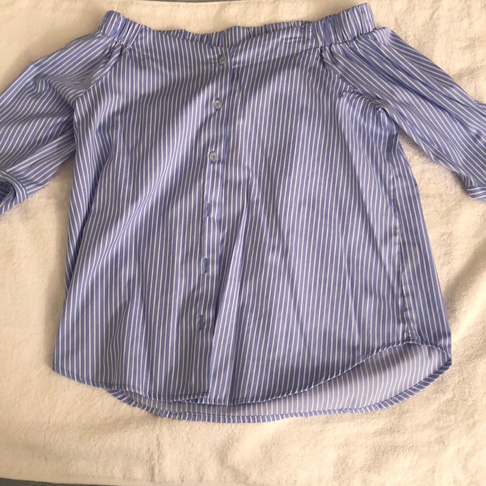 Over the shoulder shirt